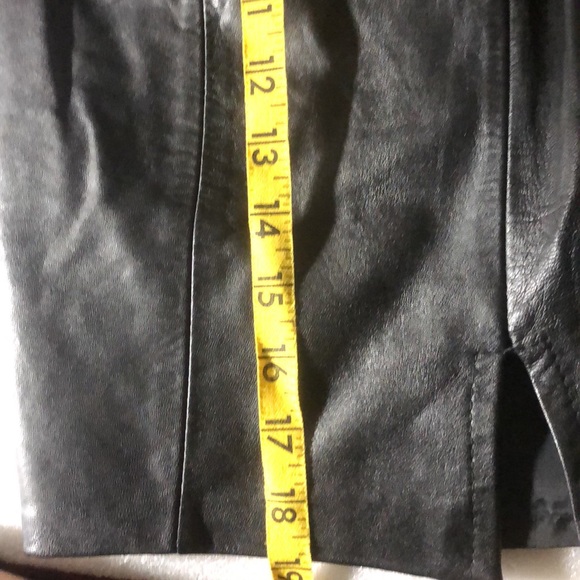 B B Dakota 100% Leather Skirt -Sz 7/ 8 - Picture 7 of 16